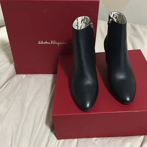 New/ unused Ferragammo booties.  5.5.  Cloth Shoe bag not included. - Picture 3 of 6